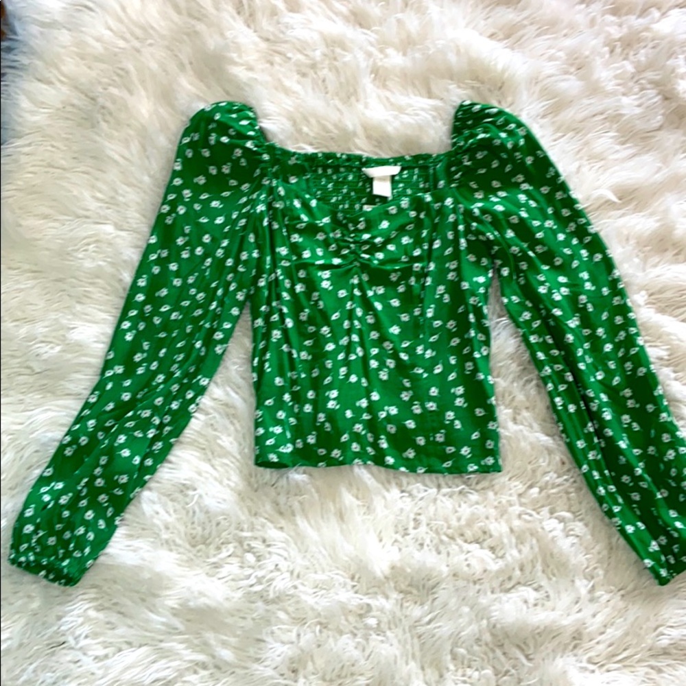 Square neck summery top